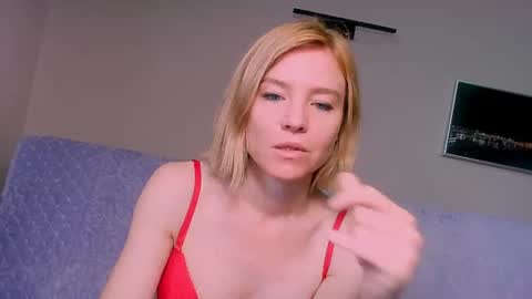 Snapshot of kristina_vagner chatting on July 26, 1:25 am kristina_vagner online show from July 26, 1:25 am