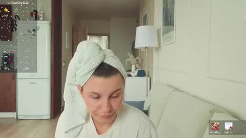 Kristi online show from July 29, 4:54 am
