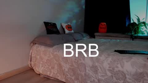 Snapshot of kristy_bennet chatting on October 4, 3:37 am Im Dani3 online show from October 4, 3:37 am