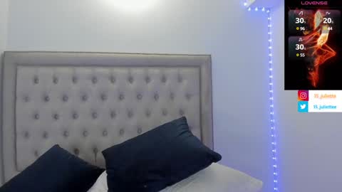 Snapshot of kristy_calderon chatting on February 4, 12:40 am Juliette online show from February 4, 12:40 am