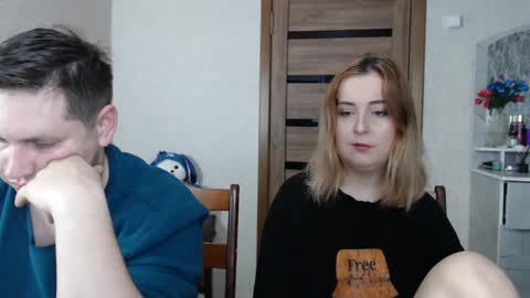 Snapshot of kristy_fran chatting on January 23, 3:32 pm Kristy online show from January 23, 3:32 pm