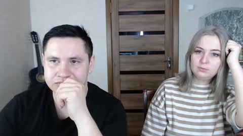 Snapshot of kristy_fran chatting on February 27, 4:20 am Kristy online show from February 27, 4:20 am