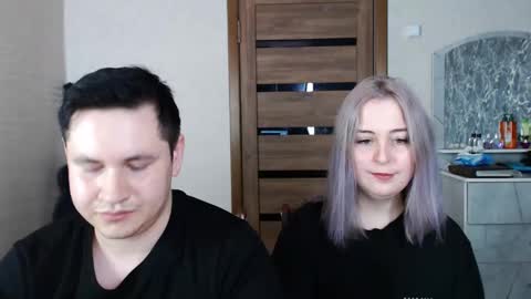 Snapshot of kristy_fran chatting on March 7, 7:38 pm Kristy online show from March 7, 7:38 pm