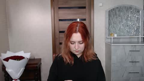 Snapshot of kristy_fran chatting on September 16, 4:35 am Kristy online show from September 16, 4:35 am