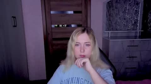Kristy online show from May 21, 11:12 pm