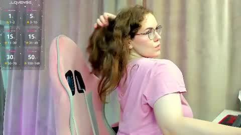 Snapshot of kristy_na_ chatting on July 19, 2:04 am Kristina online show from July 19, 2:04 am