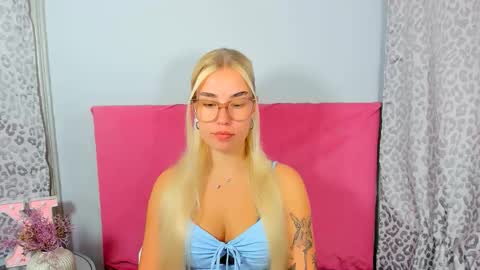 KristyFlowers online show from October 14, 2:51 pm
