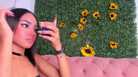 Snapshot of kristyl_paez chatting on March 8, 11:28 pm Cristina online show from March 8, 11:28 pm