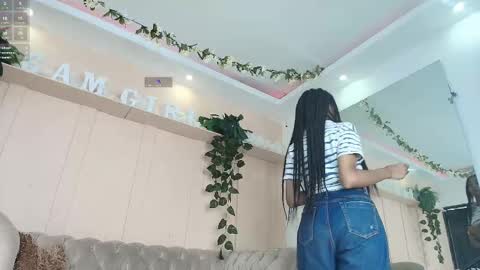 Snapshot of kristyl_paez chatting on September 21, 7:37 pm Cristina online show from September 21, 7:37 pm