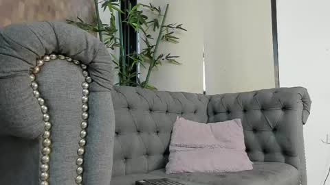 Snapshot of kristyl_paez chatting on October 5, 7:23 pm Cristina online show from October 5, 7:23 pm