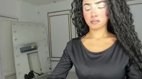 Snapshot of kristyl_paez chatting on January 18, 7:17 pm Cristina online show from January 18, 7:17 pm