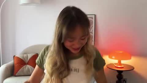 Snapshot of kristyspiritedaway chatting on October 8, 11:19 am Kristy Nip slip shady Best model on CB online show from October 8, 11:19 am