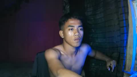 Snapshot of kritthanarkorn chatting on September 21, 3:02 pm kritthanarkorn online show from September 21, 3:02 pm