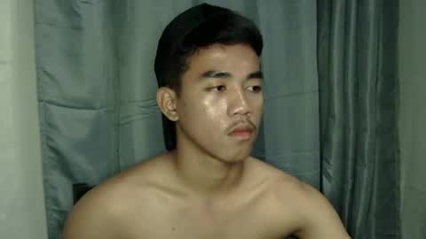 Snapshot of kritthanarkorn chatting on November 24, 11:10 am kritthanarkorn online show from November 24, 11:10 am