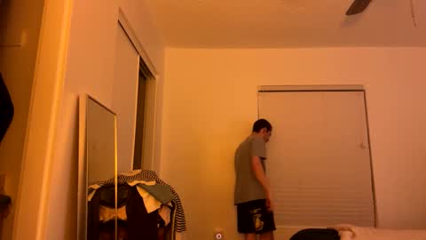 Snapshot of krooked6 chatting on May 2, 4:17 am Daddy. online show from May 2, 4:17 am
