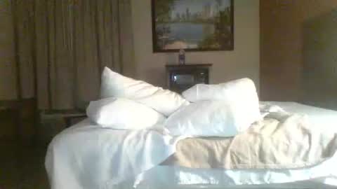 krystalizedkitsune online show from March 17, 11:35 am