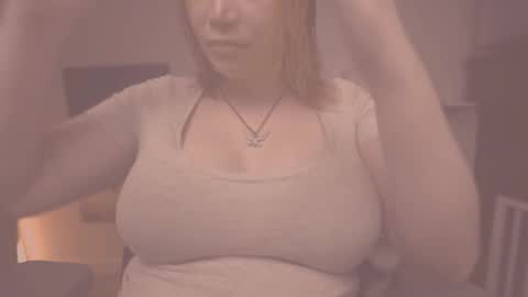 Snapshot of krystalsyxx chatting on December 17, 8:48 pm Krystal Syx online show from December 17, 8:48 pm