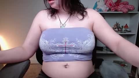 Krystal Syx online show from March 25, 4:57 pm