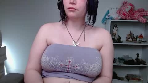 Krystal Syx online show from April 17, 7:06 pm