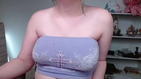 Krystal Syx online show from July 7, 1:37 pm