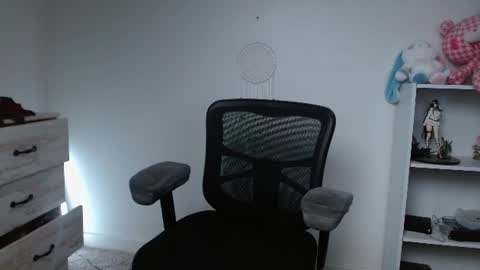 Krystal Syx online show from July 30, 7:02 pm