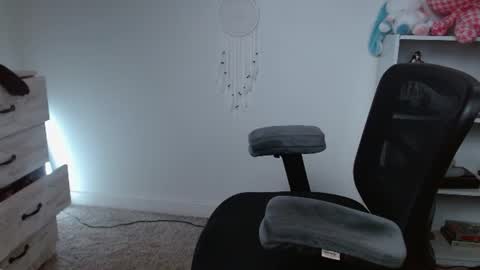 Krystal Syx online show from July 31, 2:05 pm