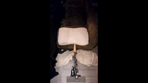 krystltymeup online show from March 7, 4:42 am