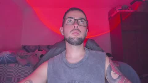 Snapshot of kssam772 chatting on November 5, 5:40 am Sam monitor de modelos independientes online show from November 5, 5:40 am