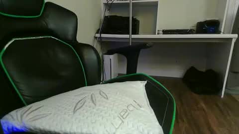 Kevin online show from October 17, 7:11 am