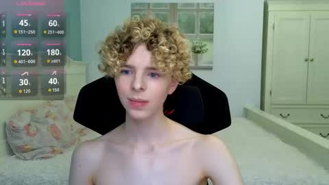 Snapshot of kudi_j chatting on October 28, 5:48 pm Kudi online show from October 28, 5:48 pm