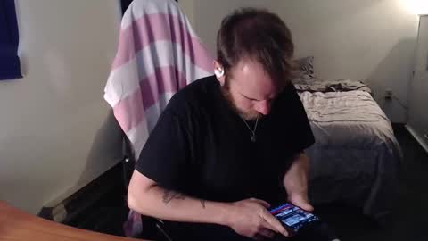 Snapshot of kuggy570 chatting on May 22, 9:20 pm Kuggy online show from May 22, 9:20 pm