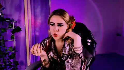 Eileen online show from June 25, 8:35 pm