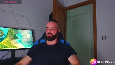 kumonass online show from October 15, 6:30 pm