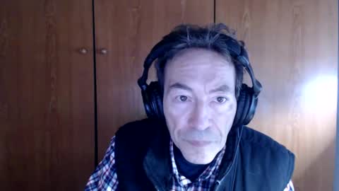 ImetandfellinloveKuanyim online show from February 1, 9:21 am