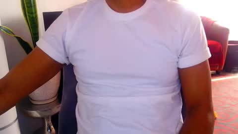 Ohm. online show from March 15, 7:31 pm