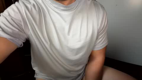 Snapshot of kungfu600 chatting on December 22, 2:58 pm kungfu600 online show from December 22, 2:58 pm