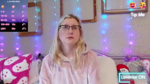 Samantha online show from January 16, 3:27 pm