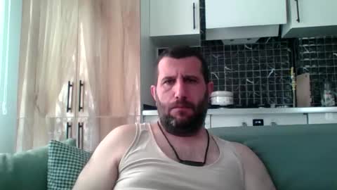 Snapshot of kurdshman65 chatting on May 11, 3:23 am Kurdshman online show from May 11, 3:23 am