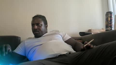 Snapshot of kushgod711 chatting on November 17, 7:19 pm kgbbc9 online show from November 17, 7:19 pm