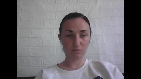 Snapshot of kusia032132 chatting on November 3, 9:10 am kusia032132 online show from November 3, 9:10 am