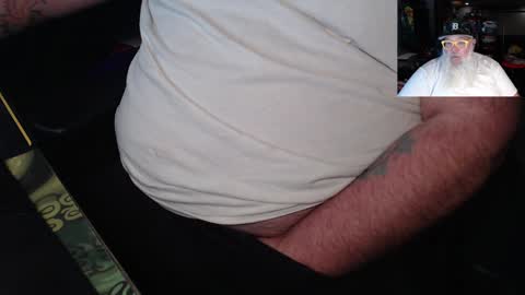 Snapshot of kustom77 chatting on December 28, 1:17 pm Vlad Voivode of Wallachia online show from December 28, 1:17 pm