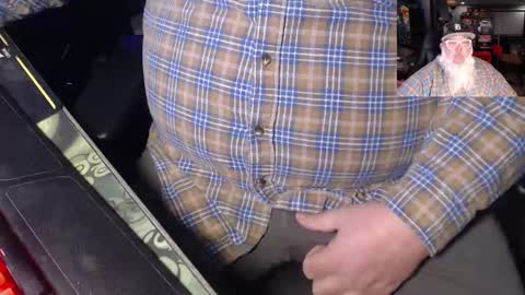 Snapshot of kustom77 chatting on February 14, 3:36 pm Vlad Voivode of Wallachia online show from February 14, 3:36 pm