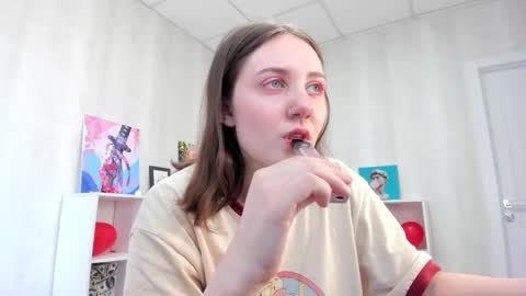 Snapshot of kvetachka chatting on February 25, 4:03 am Kvetachka Thu-Sun 0900am-1500pmGTM2 online show from February 25, 4:03 am