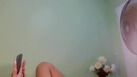 Snapshot of kween_romance chatting on January 2, 9:50 pm Kween online show from January 2, 9:50 pm