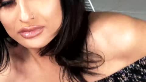 Kick online show from February 17, 10:27 pm