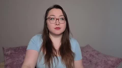 kyeacloser online show from March 8, 1:36 am