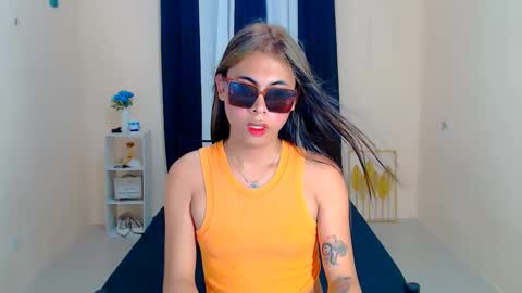 Snapshot of kylaroseee chatting on September 19, 3:24 pm kylarose smith online show from September 19, 3:24 pm