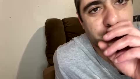 Snapshot of kyle67527 chatting on December 17, 2:44 pm kyle67527 online show from December 17, 2:44 pm