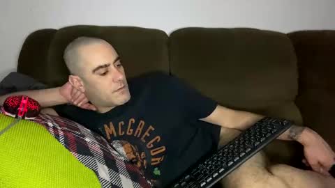 Snapshot of kyle67527 chatting on December 27, 4:04 am kyle67527 online show from December 27, 4:04 am