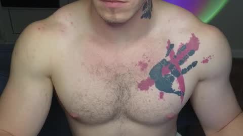 Snapshot of kyle_4u chatting on October 9, 6:39 pm Kyle online show from October 9, 6:39 pm